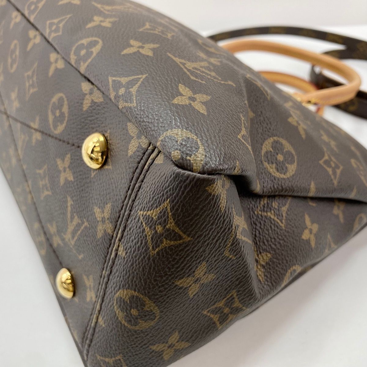 Louis Vuitton Handbag Pallas — view 9