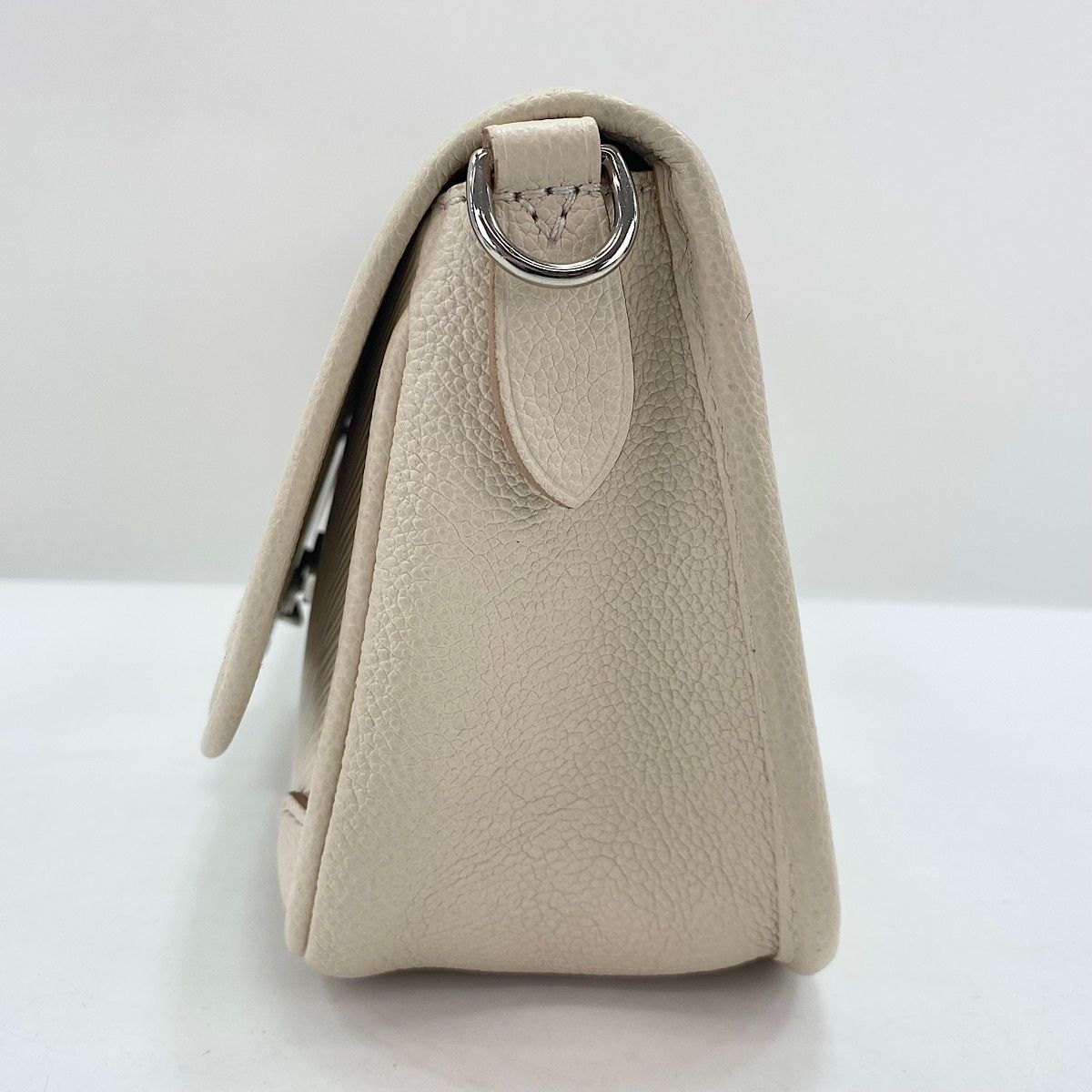 Louis Vuitton Shoulder Bag Buci NM — view 5