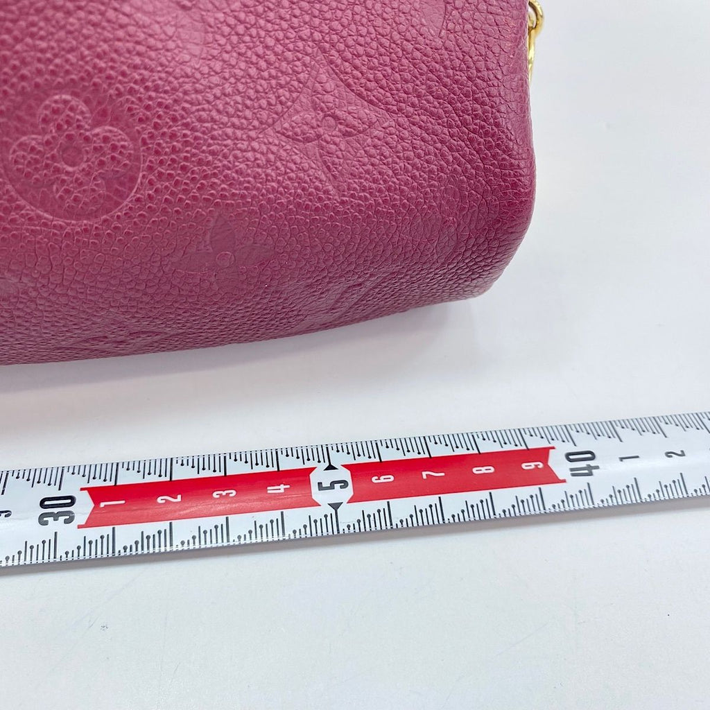 Louis Vuitton Handbag Arti MM — view 4