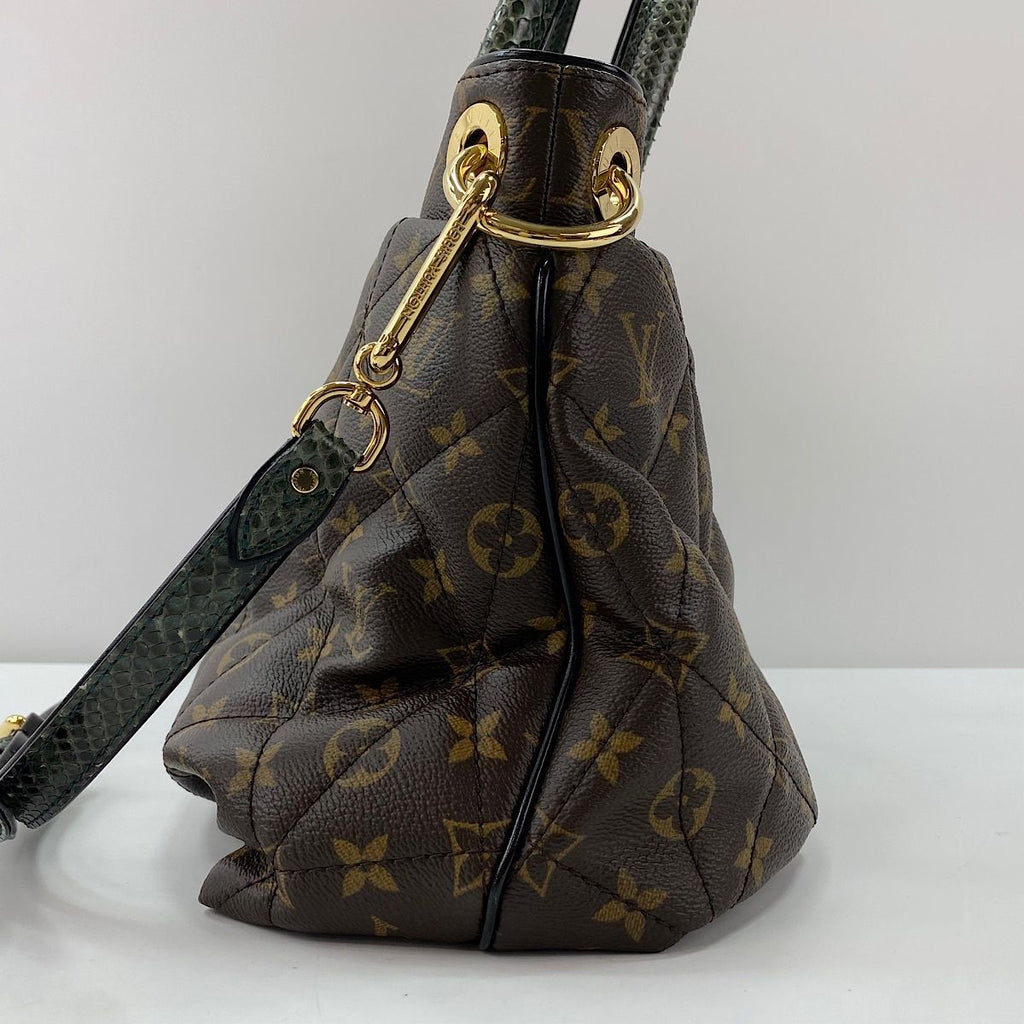Louis Vuitton Handbag Etoile MM — view 6