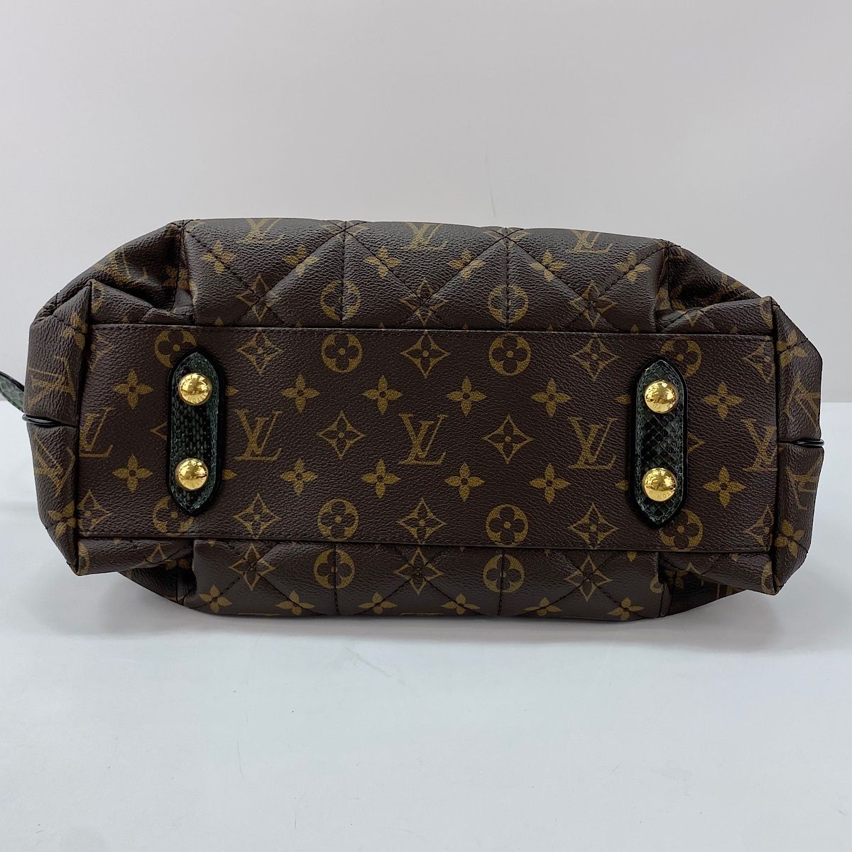 Louis Vuitton Handbag Etoile MM — view 7