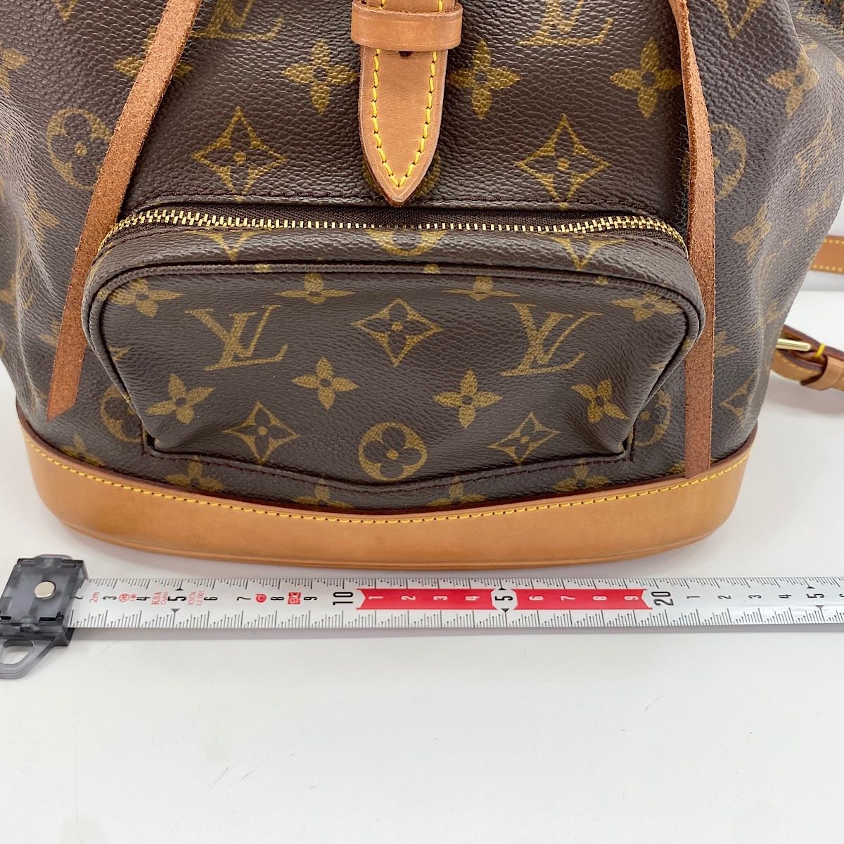 Louis Vuitton Backpack Montsouris MM — view 4