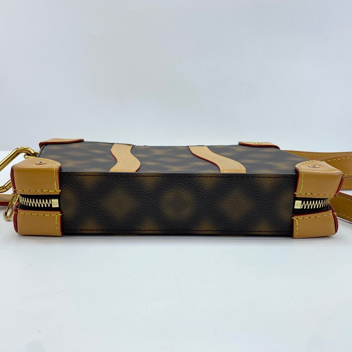 Louis Vuitton Shoulder Bag Soft Trunk — view 7