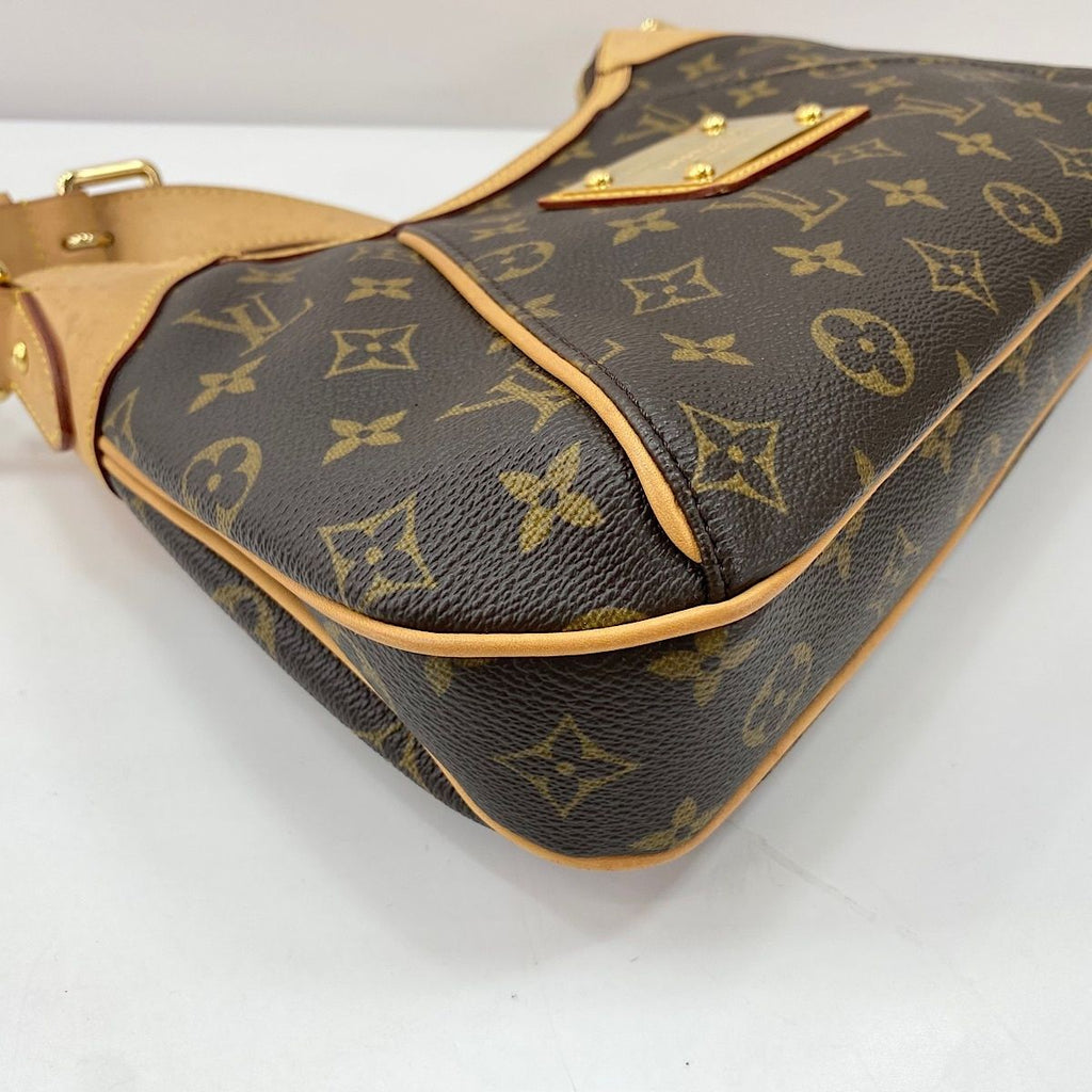 Louis Vuitton Shoulder Bag Thames PM — view 8