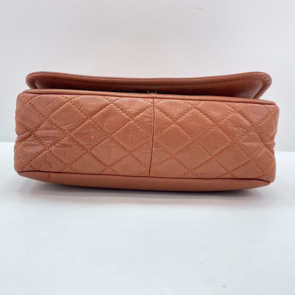 Chanel Shoulder Bag Quilted — view 7