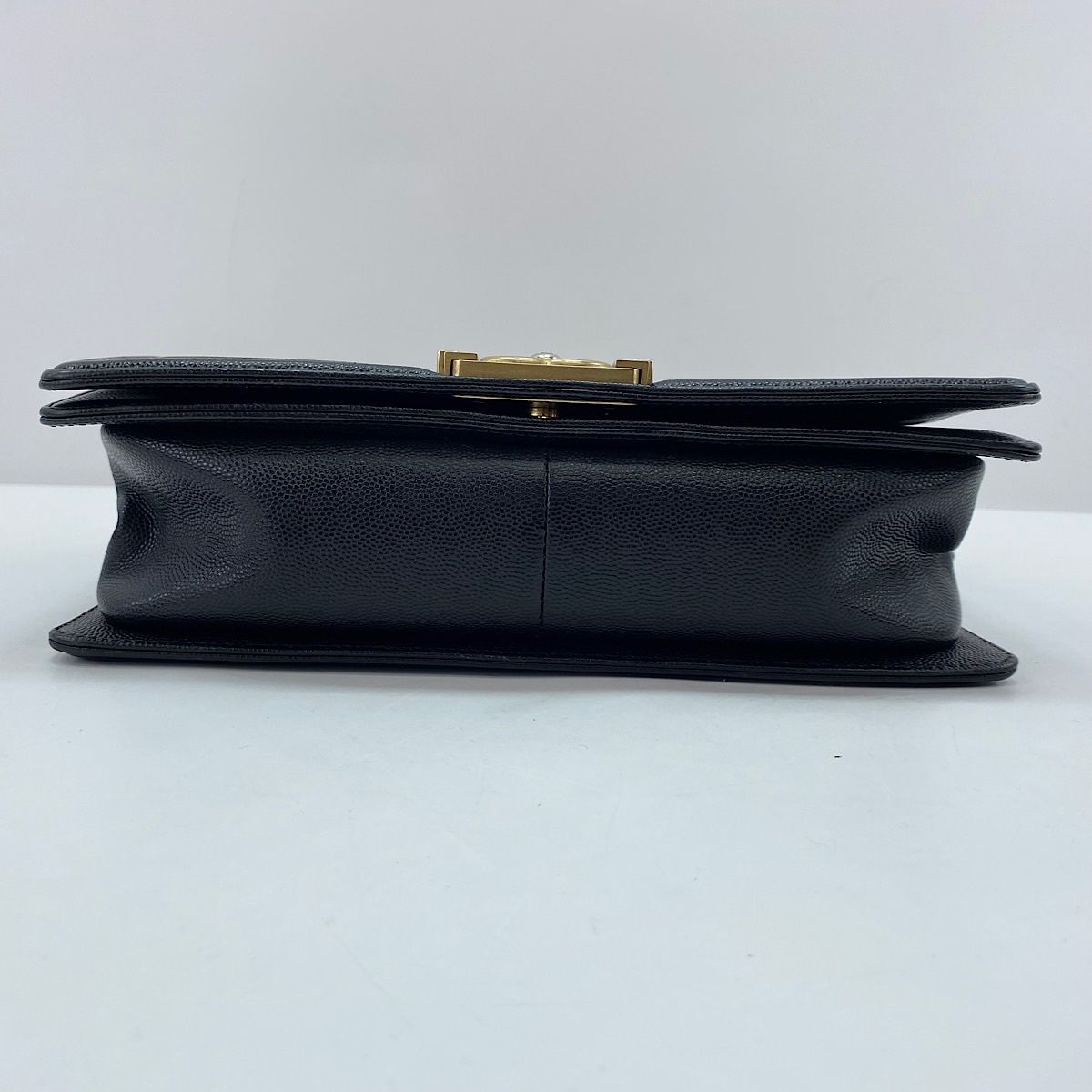 Chanel Shoulder Bag Boy 25 — view 7