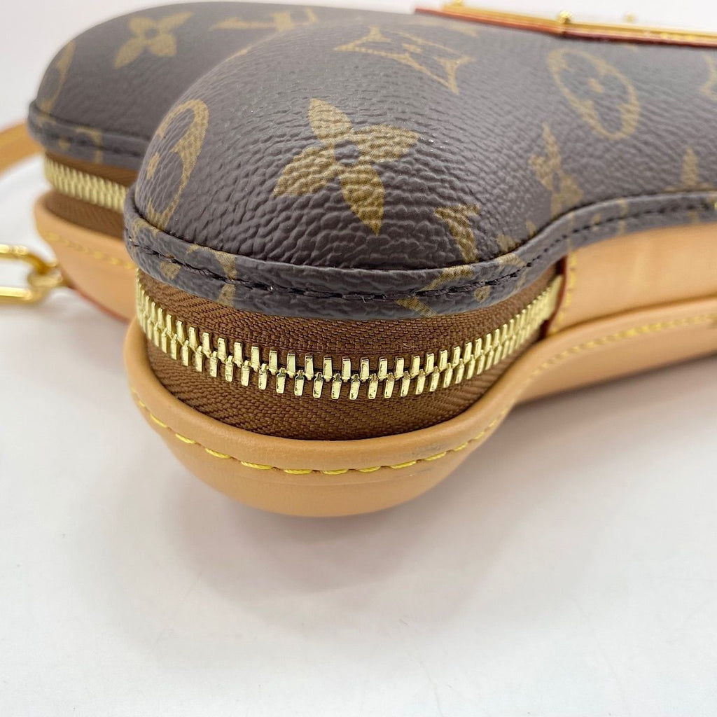 Louis Vuitton Shoulder Bag Bones Wearable — view 8