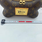 Louis Vuitton Shoulder Bag Bones Wearable — view 4