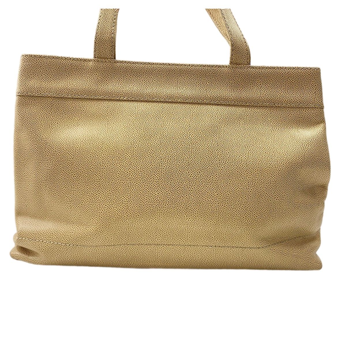 Chanel Tote Beige — view 3