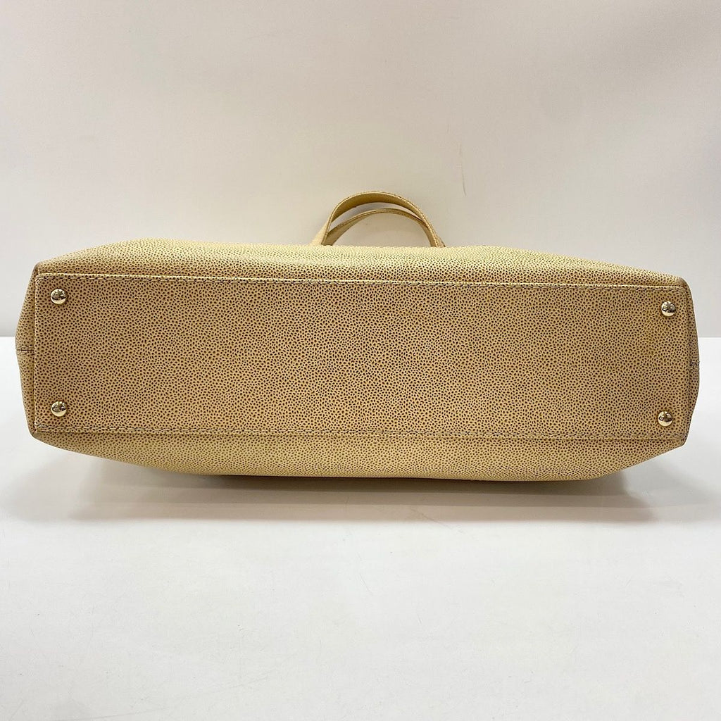 Chanel Tote Beige — view 7