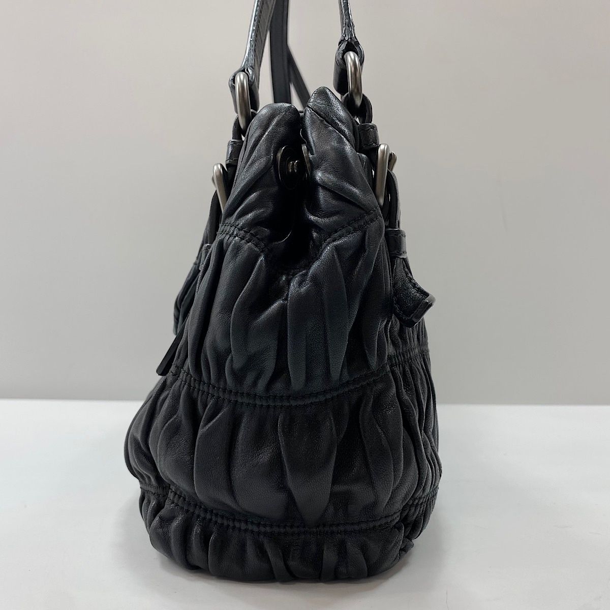 Prada Tote Black — view 5