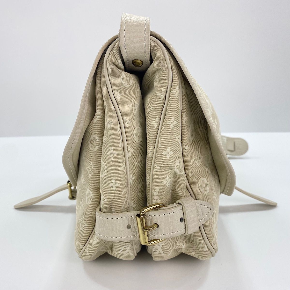 Louis Vuitton Shoulder Bag Saumur 30 — view 5