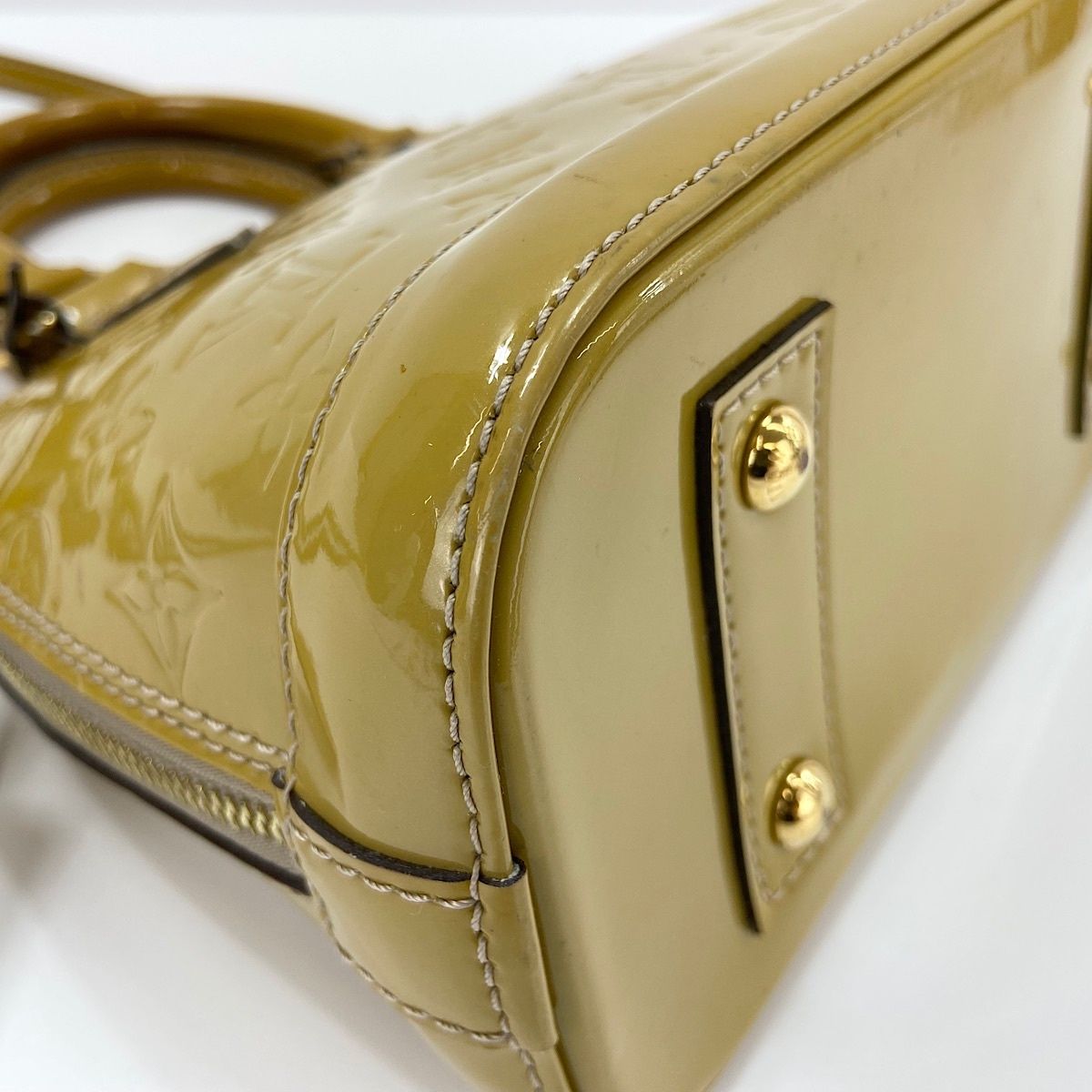 Louis Vuitton Handbag Alma BB — view 8