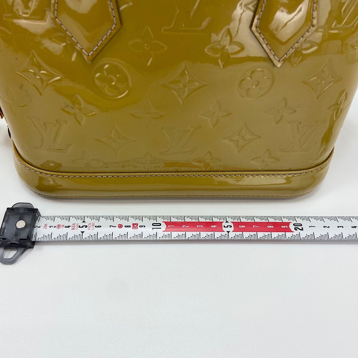 Louis Vuitton Handbag Alma BB — view 4