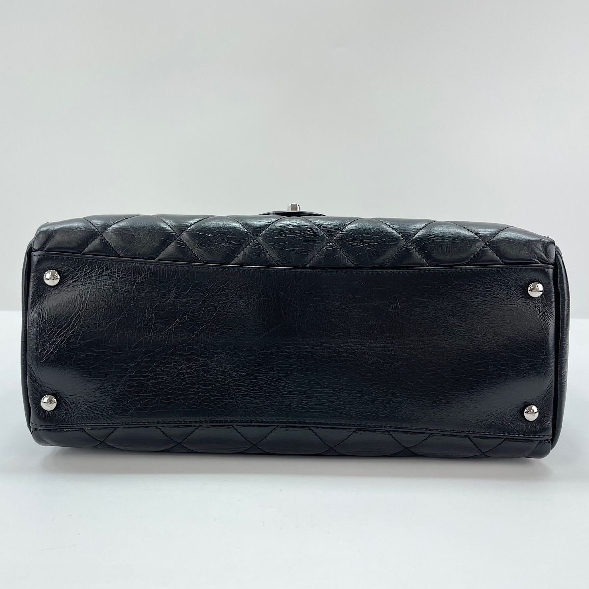 Chanel Tote CC Delivery — view 6