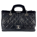 Chanel Tote CC Delivery