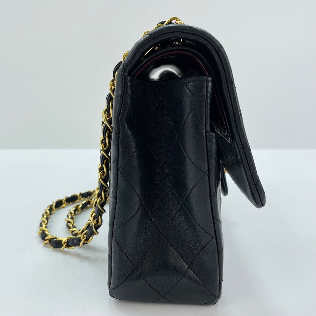 Chanel Shoulder Bag Quilted 25 — view 5