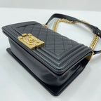 Chanel Shoulder Bag — view 9