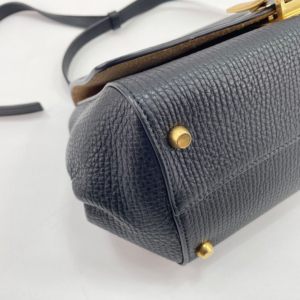 Bottega Veneta Shoulder Bag the Angle — view 8