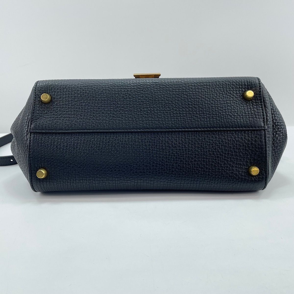 Bottega Veneta Shoulder Bag the Angle — view 7