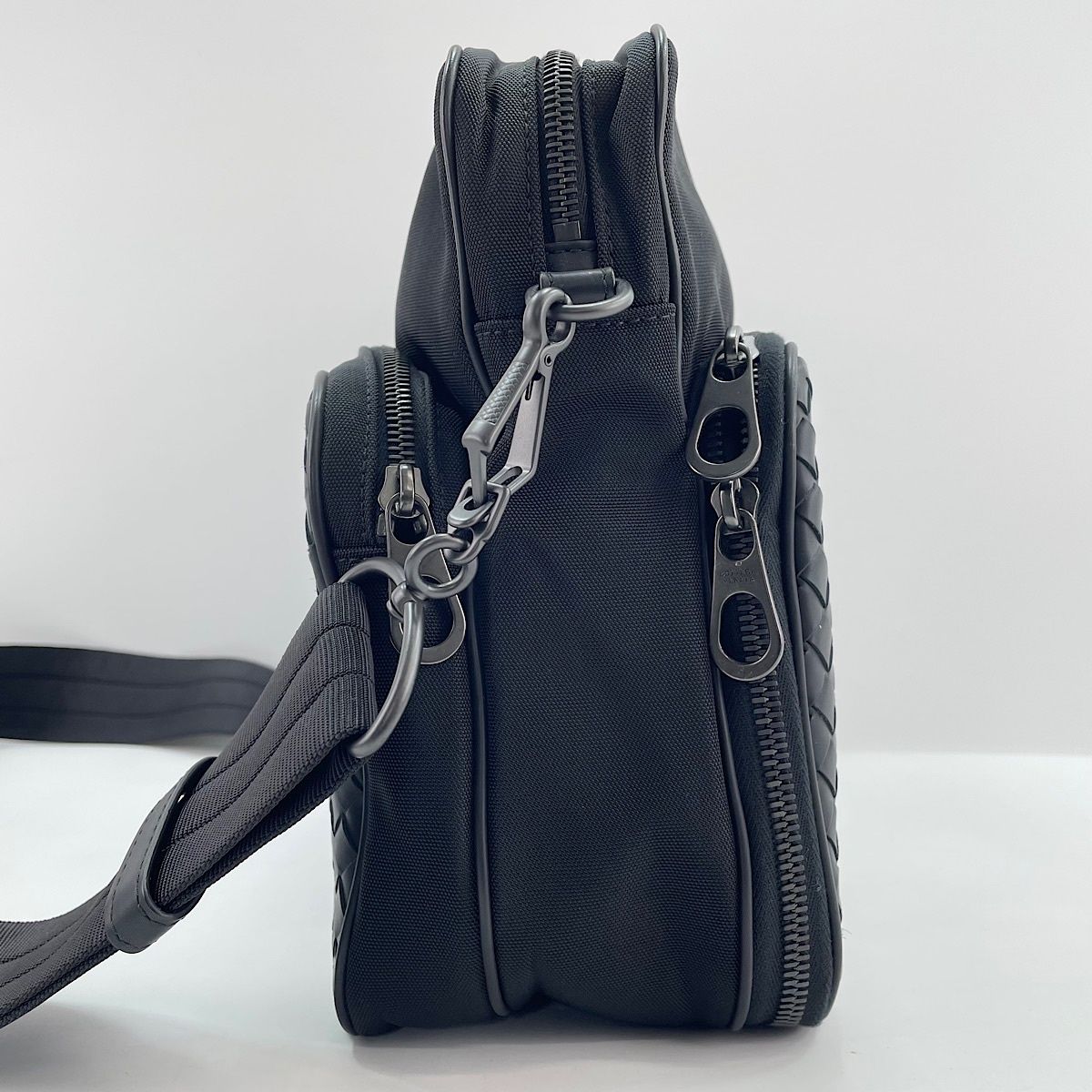 Bottega Veneta Shoulder Bag Intrecciato — view 5