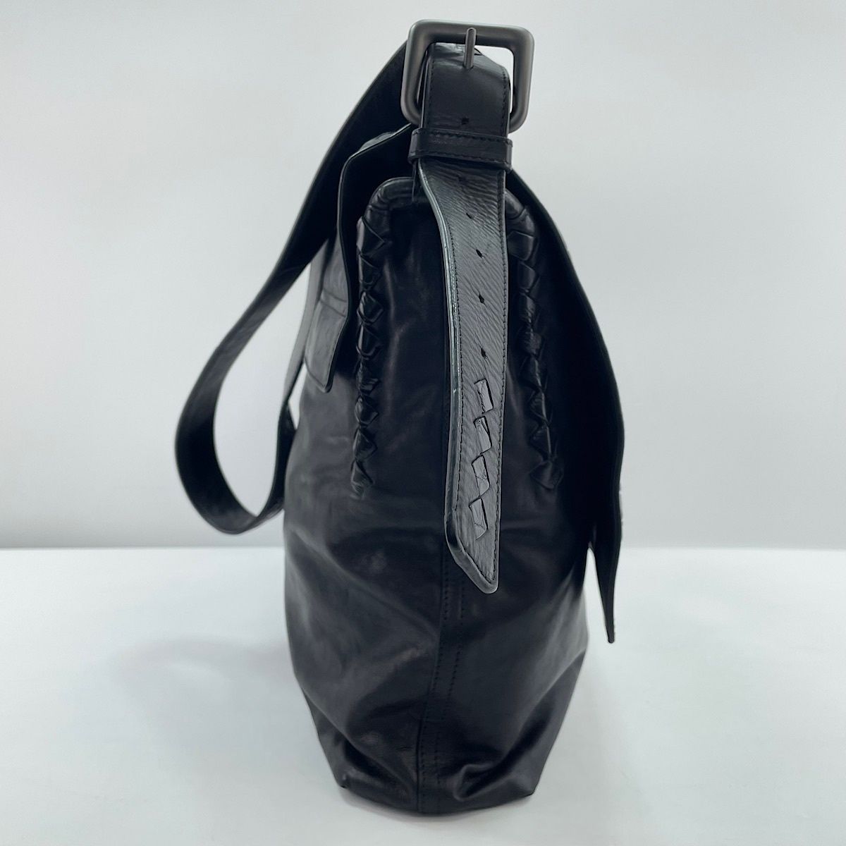 Bottega Veneta Messenger Bag Croco — view 6