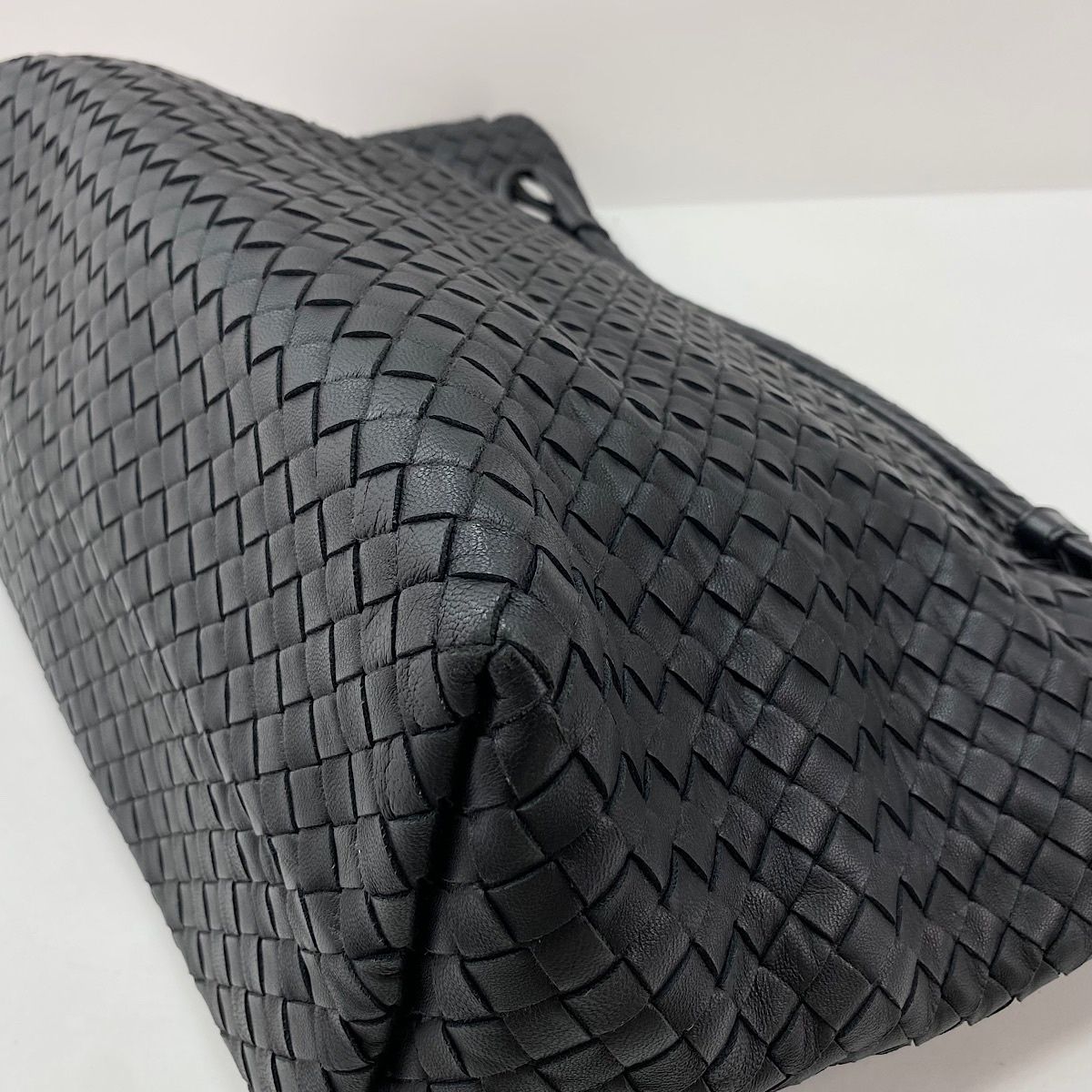 Bottega Veneta Handbag Garda Intrecciato — view 9