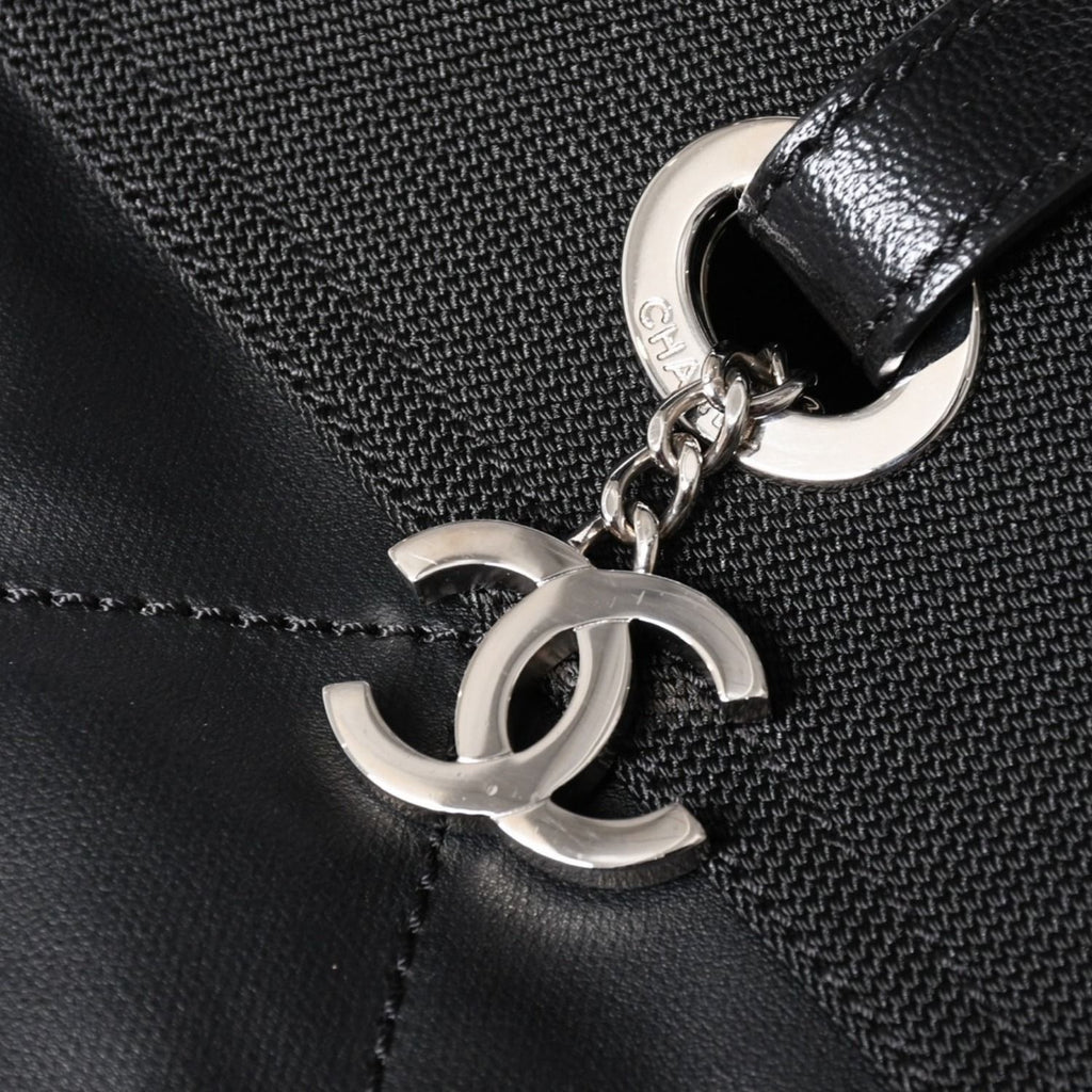Chanel Tote Bag Paris Biarritz Leather Black — view 5