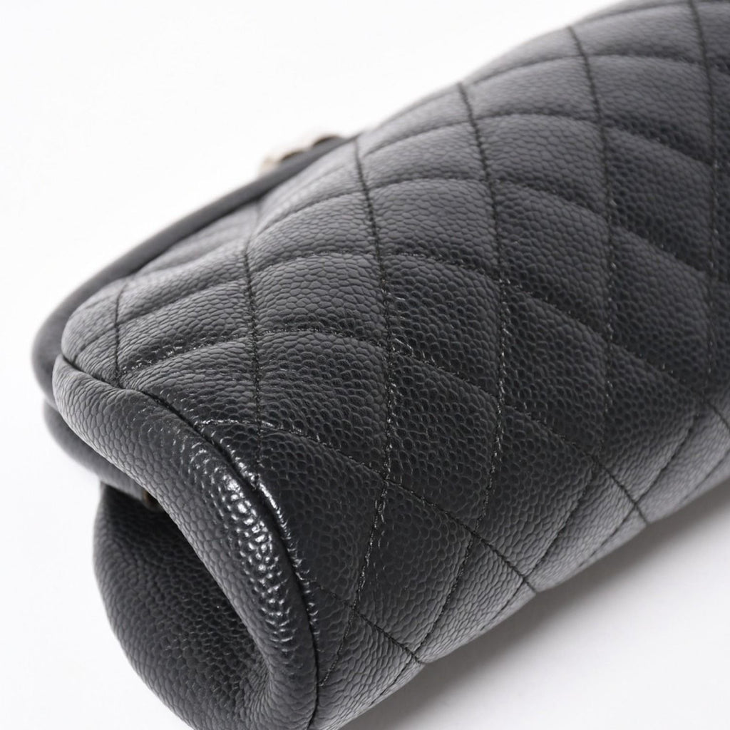 Chanel Timeless Classic Clutch CC Logo Caviar Leather Quilted Silver — view 7