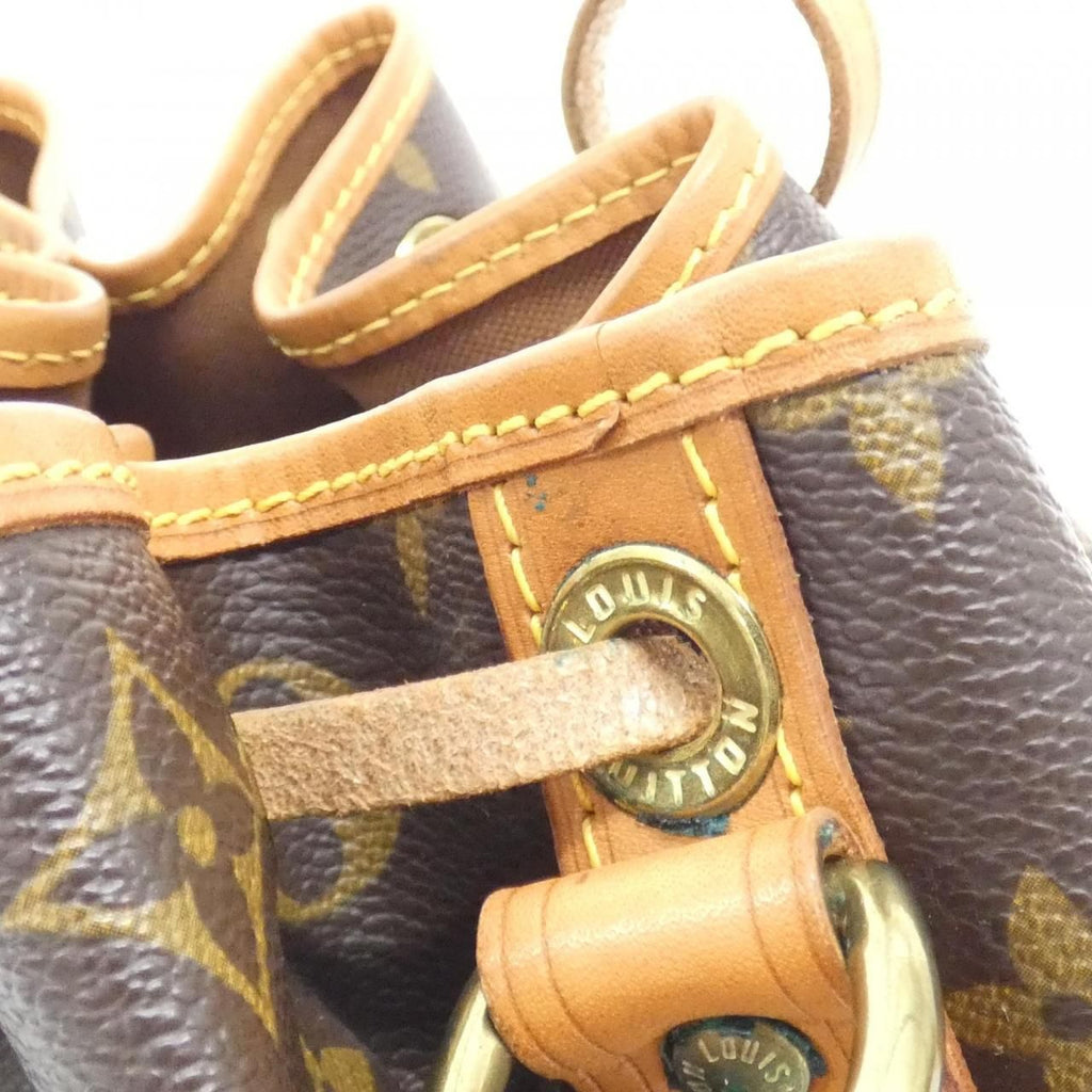 Louis Vuitton Monogram Noe Shoulder — view 6
