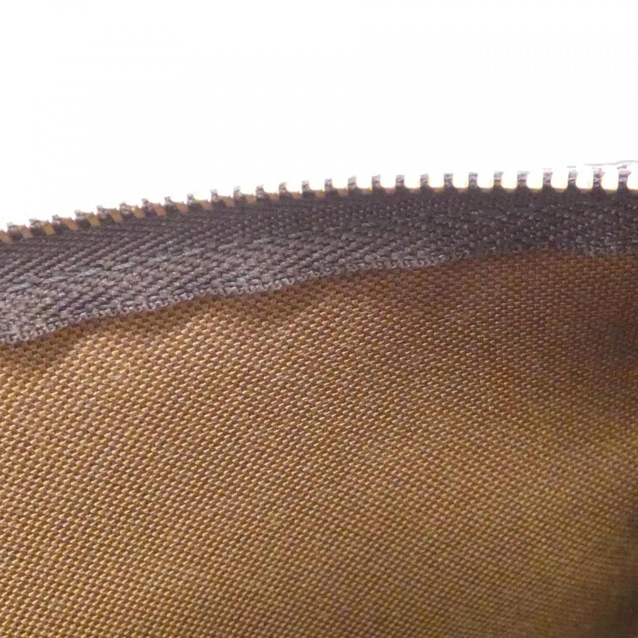 Louis Vuitton Pouch Brown — view 6
