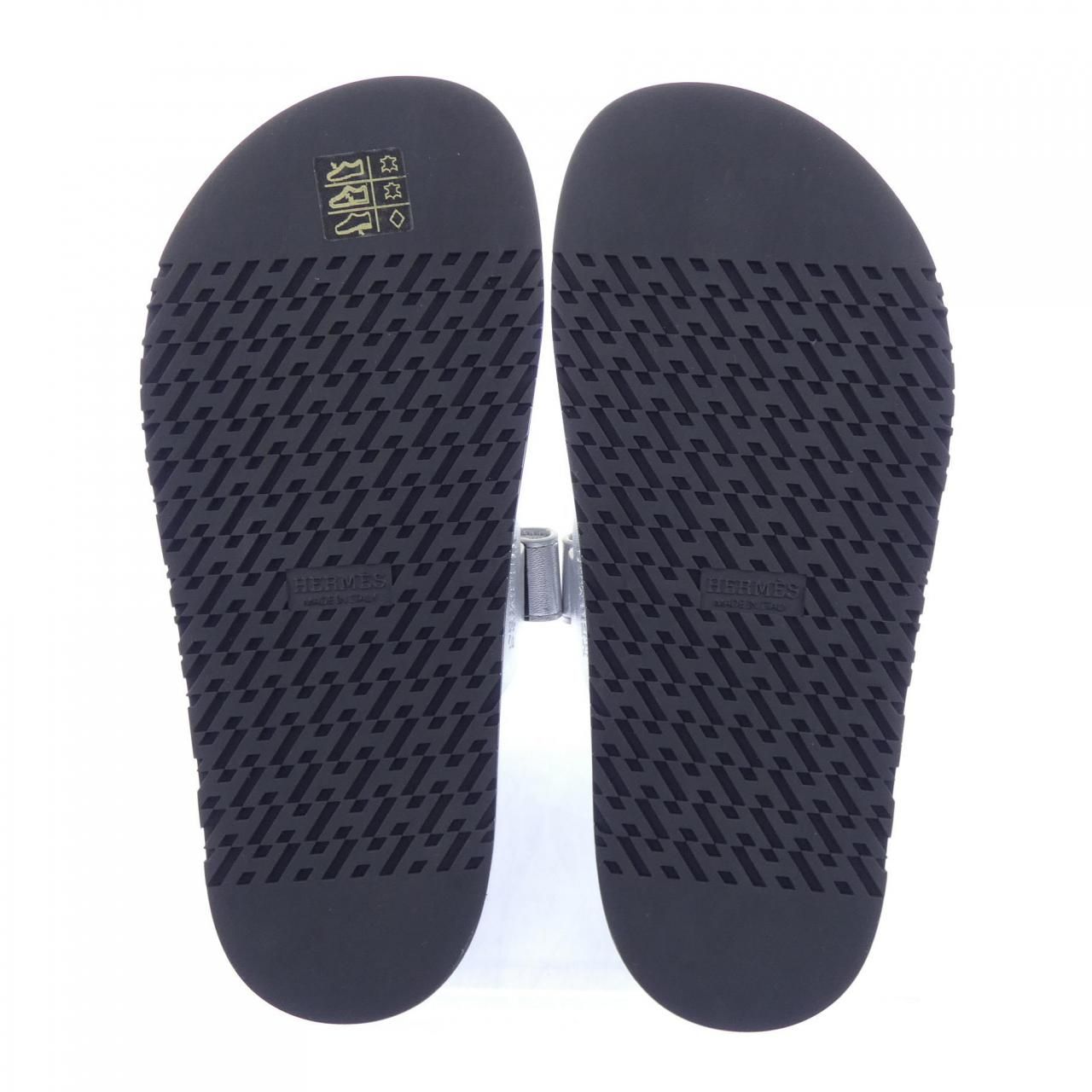 Hermes Chypre Sandals Silver — view 4