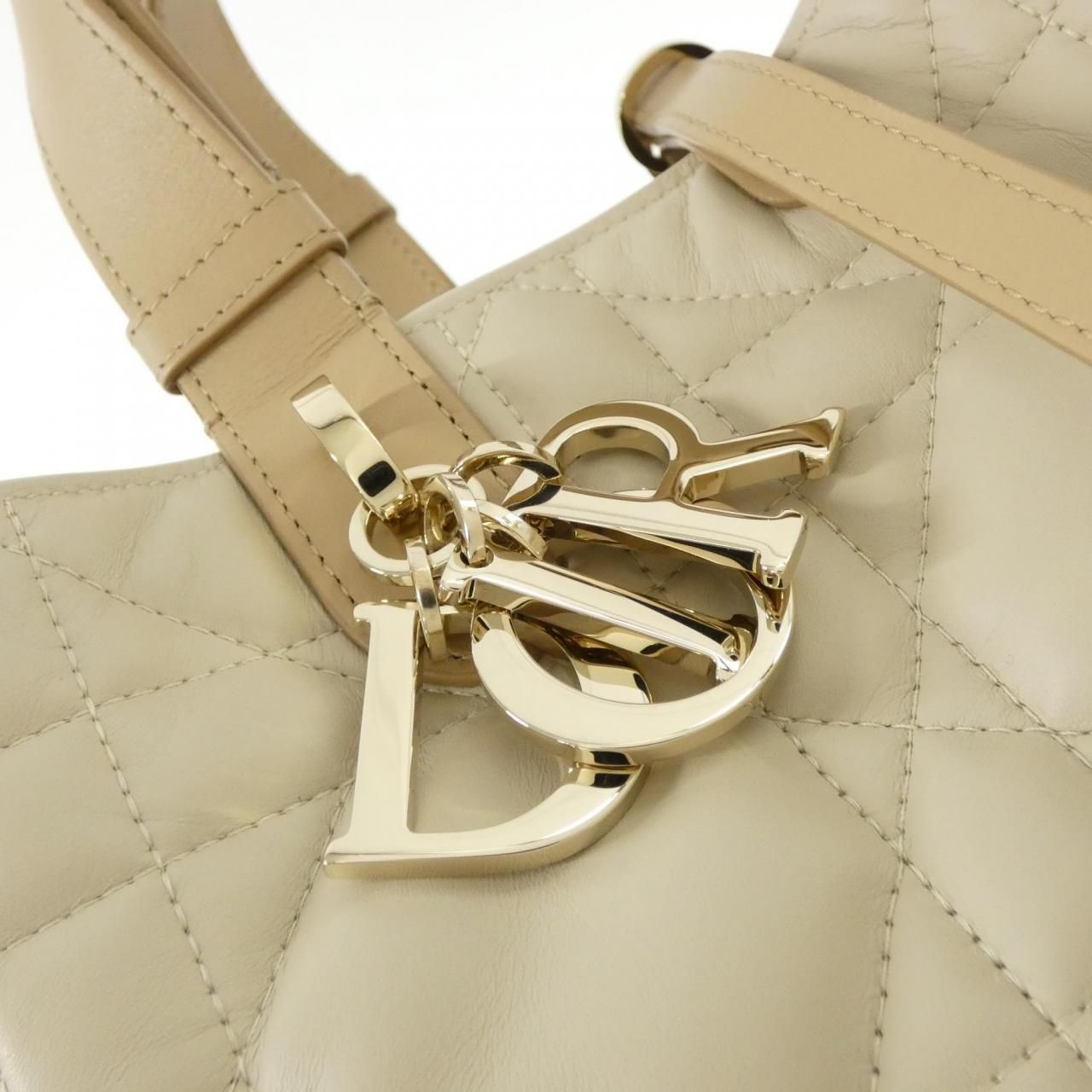 Dior Toujour Bag Handbag Beige — view 5
