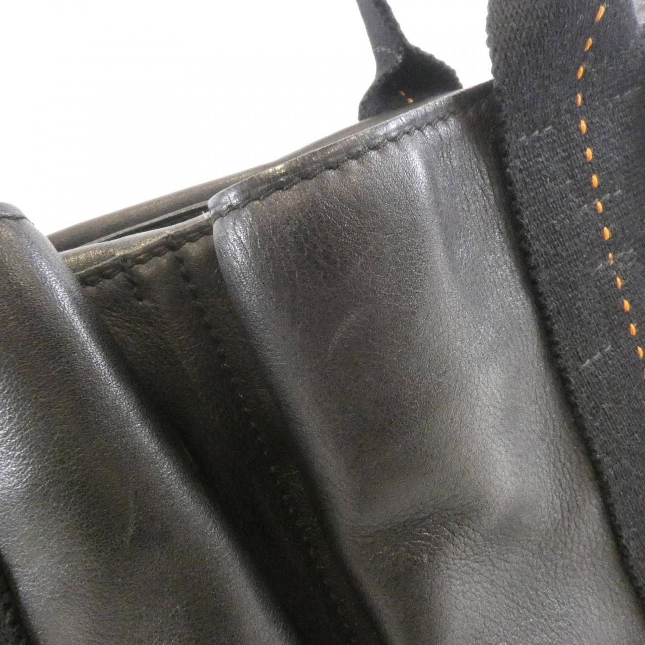 Hermes Caravan Horizontal MM — view 3