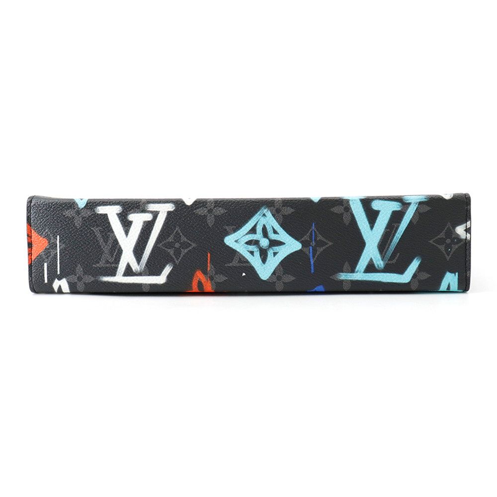Louis Vuitton Clutch Monogram Eclipse Graffiti Pochette Voyage MM Black — view 3