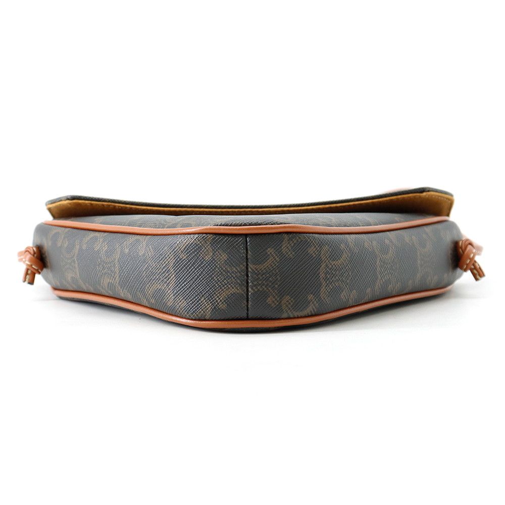 Celine Shoulder Bag Triomphe Triangle Leather Brown — view 3