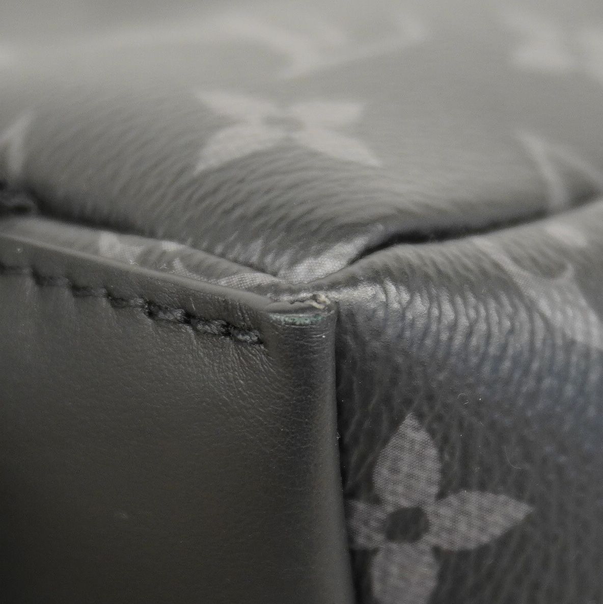 Louis Vuitton Backpack Monogram Eclipse Discovery PM Black — view 6