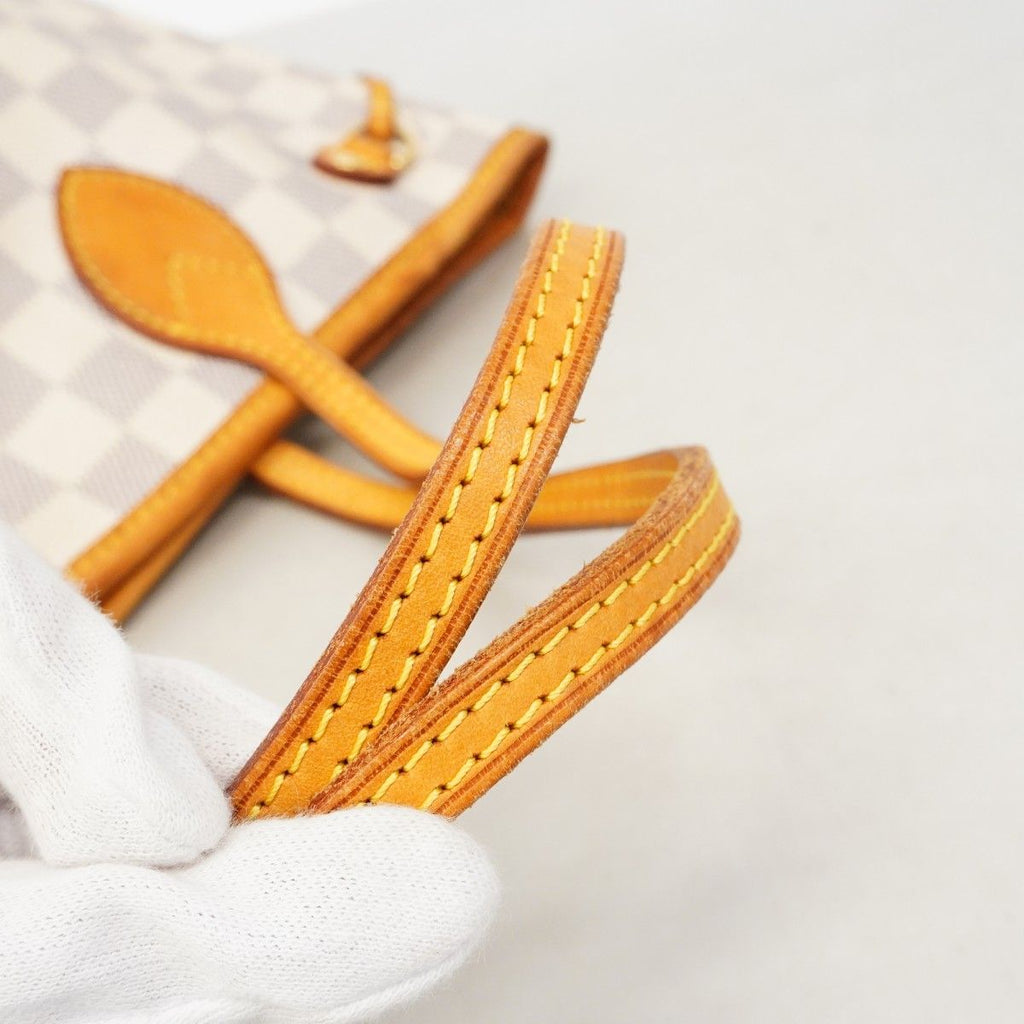 Louis Vuitton Tote Damier Azur Neverfull PM White — view 9