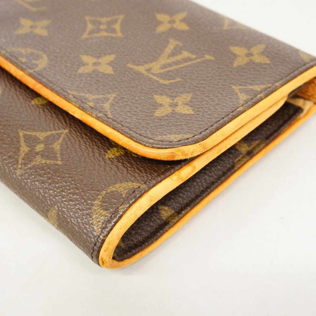 Louis Vuitton Shoulder Bag Monogram Pochette Twin GM Brown — view 7