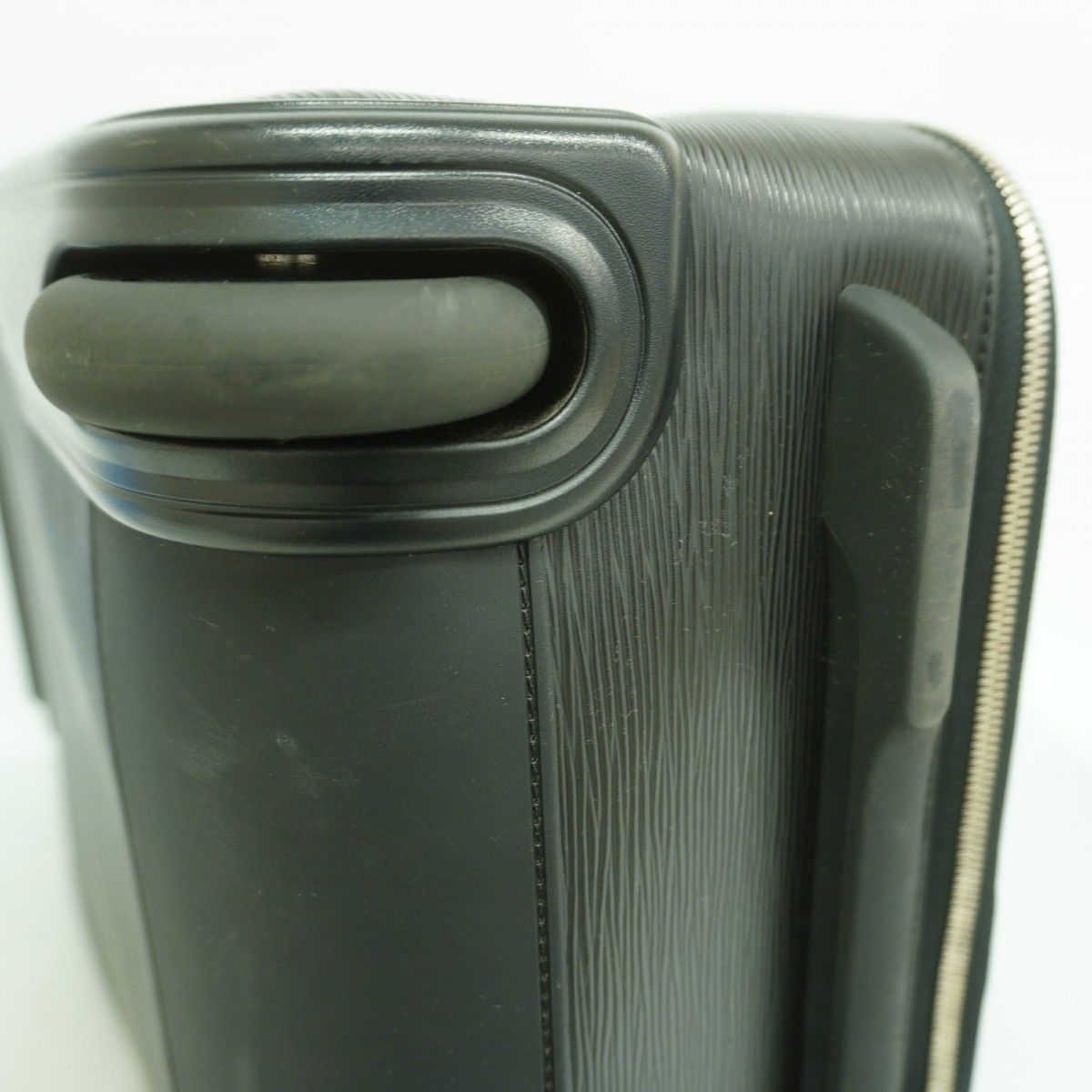 Louis Vuitton Travel Bag Epi Pegase 55 Noir — view 6