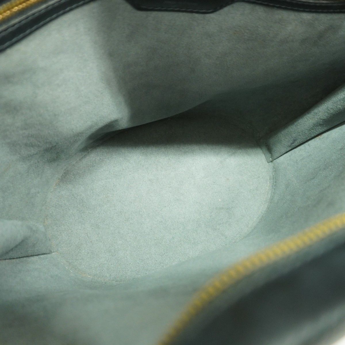 Louis Vuitton Shoulder Bag Epi Saint Jacques Shopping Noir — view 4