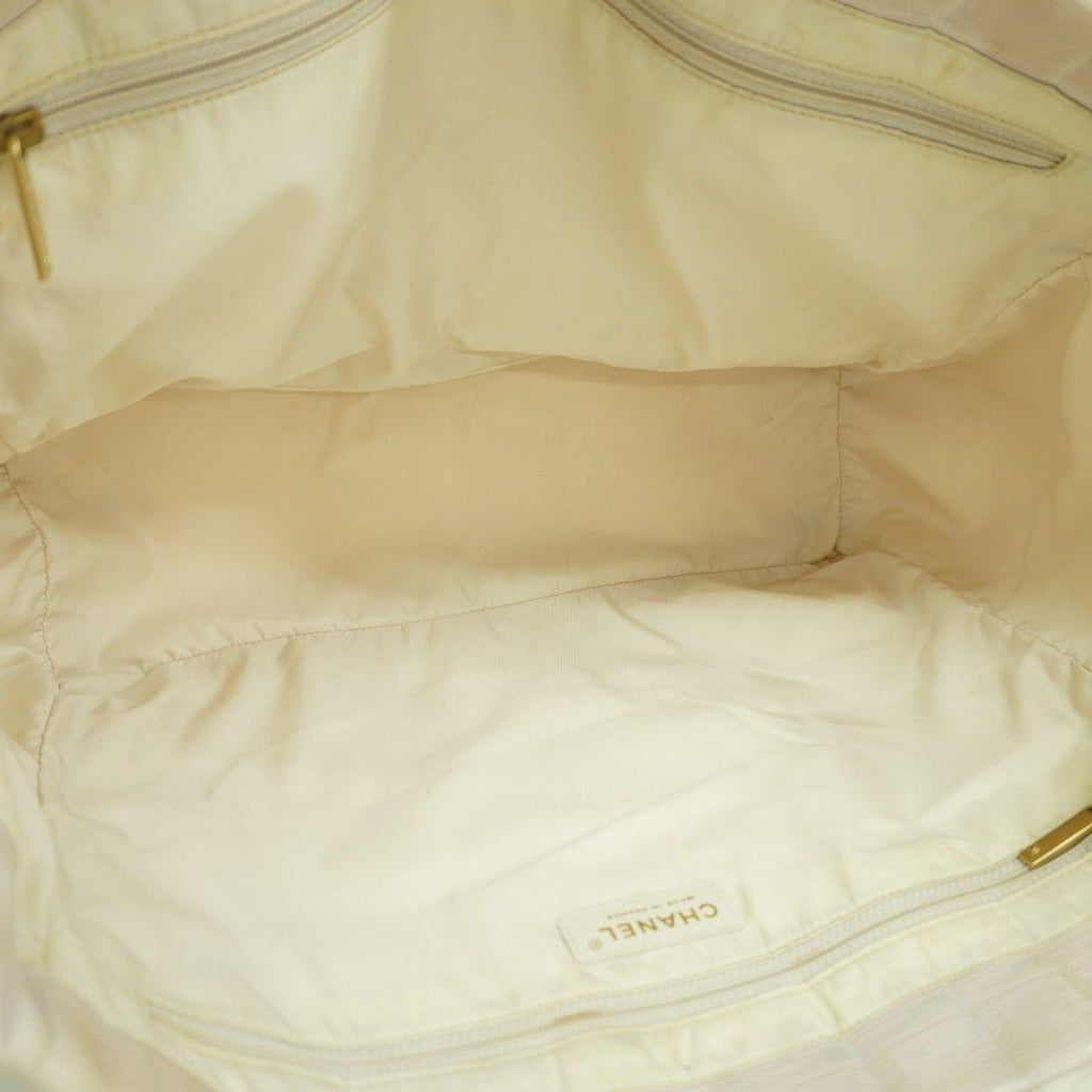 Chanel Tote New Travel Nylon Pink Gold — view 4