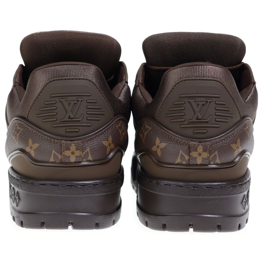 Louis Vuitton LV Trainer Maxi Monogram Low Cut Sneakers Brown — view 3