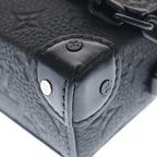 Louis Vuitton Monogram Taurillon Steamer Wearable Wallet Shoulder — view 5