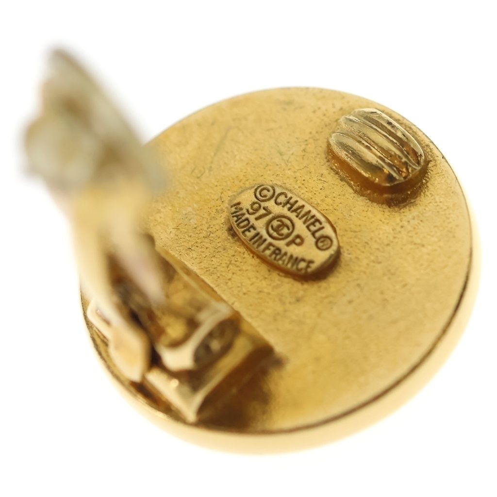 Chanel Camellia Earrings Gold — view 5