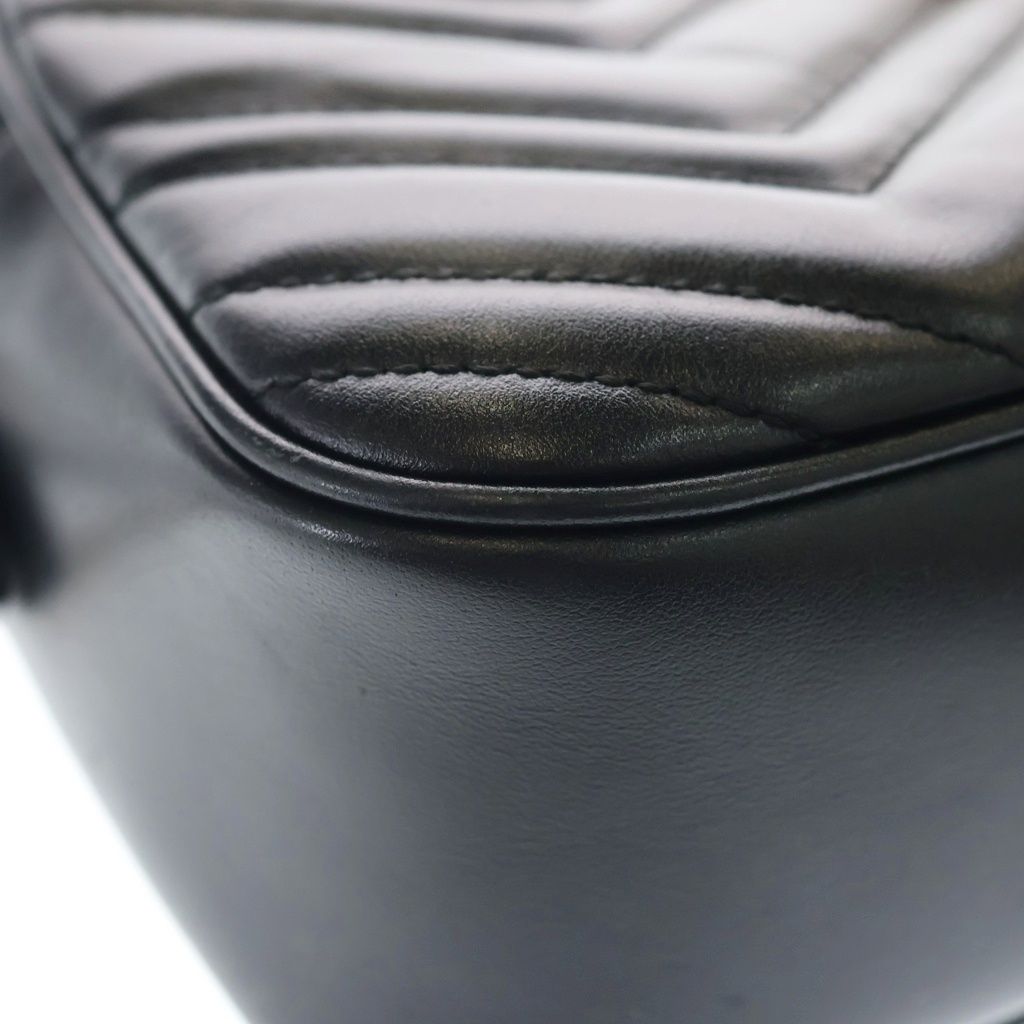 Gucci GG Marmont Leather Shoulder Bag Black — view 5