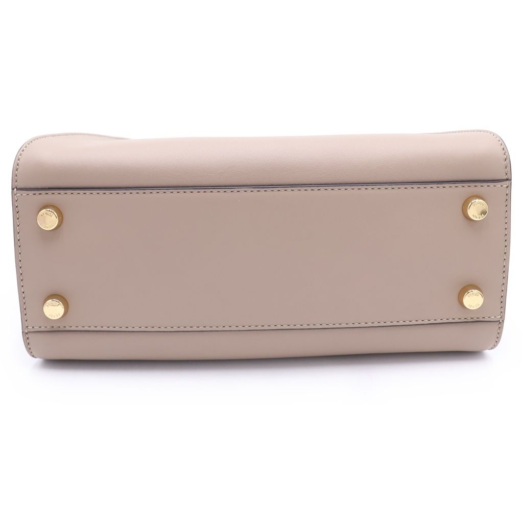 Fendi Peekaboo Essential 2-Way Shoulder Bag Gray Beige Leather Gold — view 4