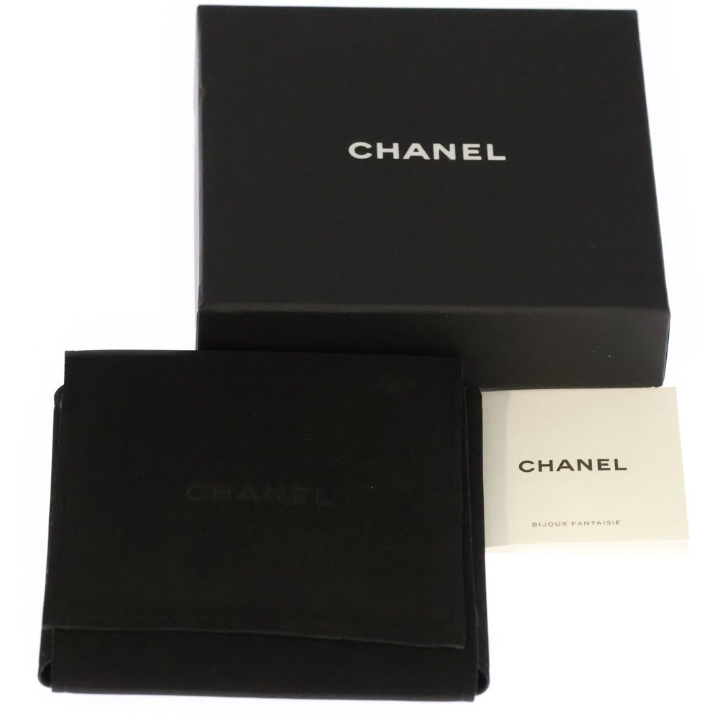 Chanel CC Logo Cub Chain Bracelet Gold Black — view 6