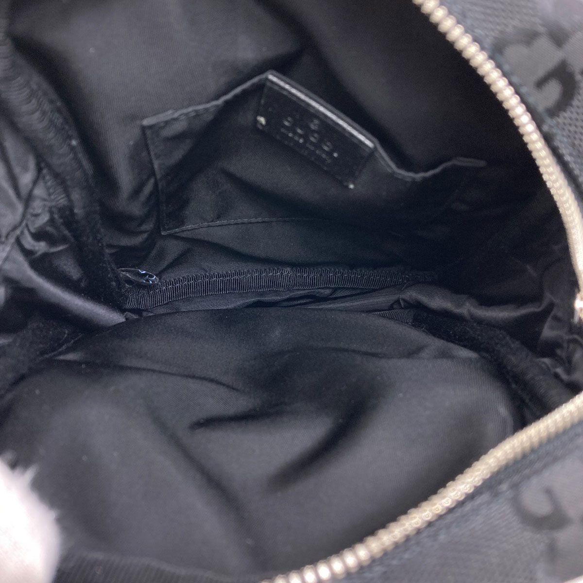 Gucci Off the Grid GG 2-Way Shoulder Bag Canvas — view 5