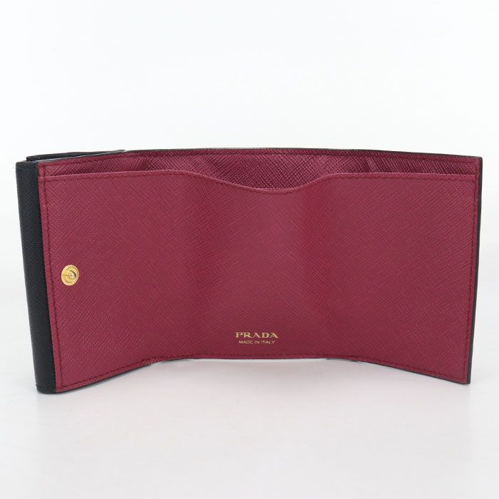 Prada Saffiano Trifold Wallet Calf — view 3